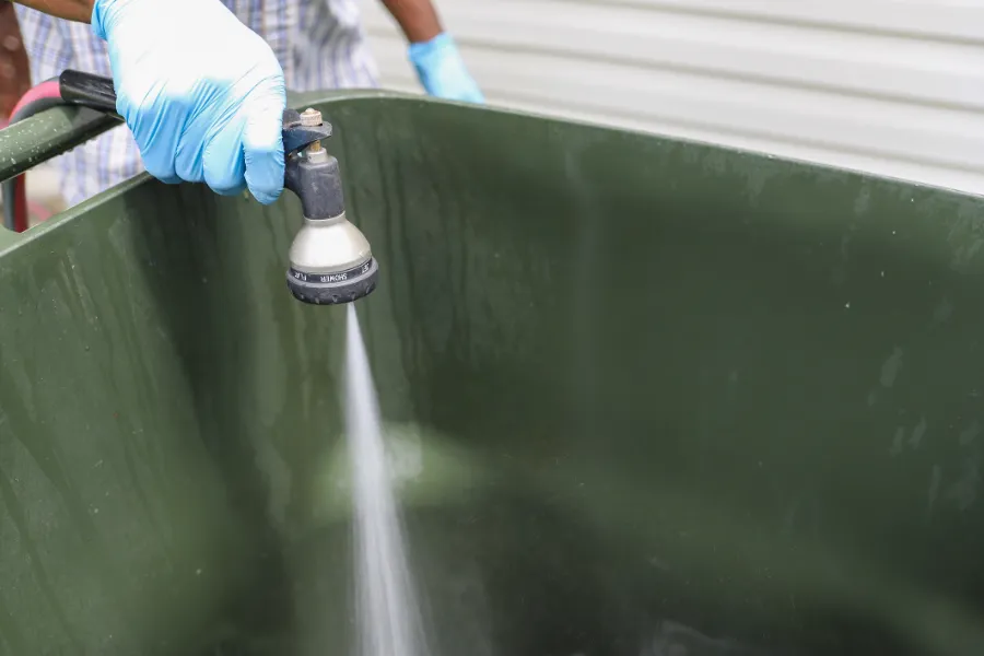 Signs It Is Time to Schedule Trash Bin Cleaning Chula Vista, CA